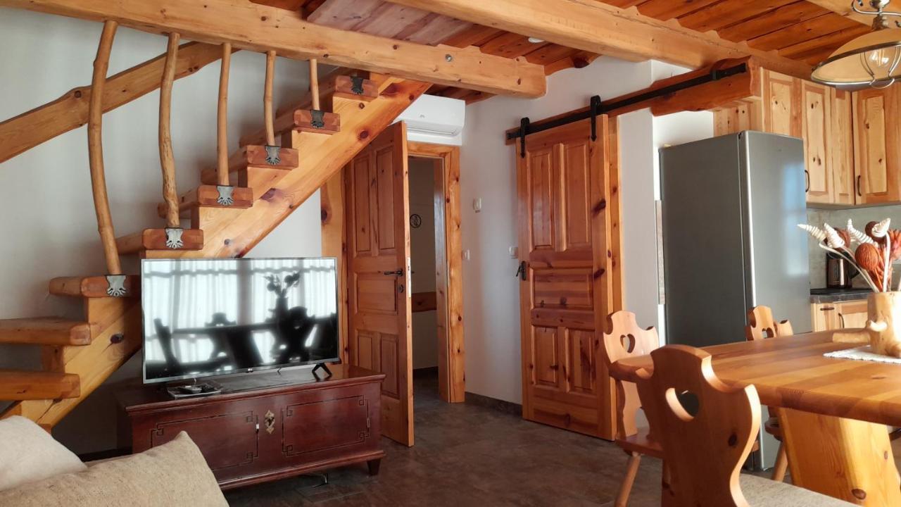 Apartma In Bungalov Jezerci Gozd Martuljek Εξωτερικό φωτογραφία