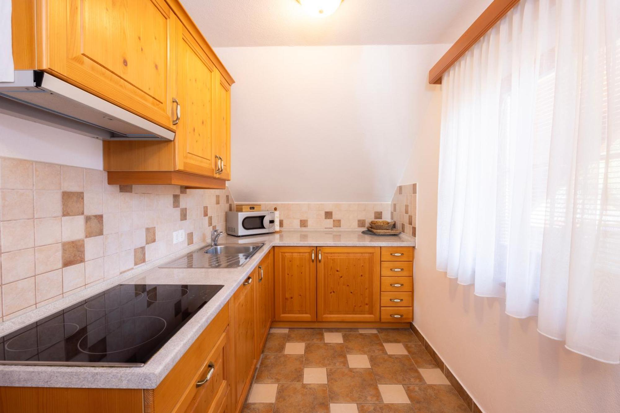 Apartma In Bungalov Jezerci Gozd Martuljek Εξωτερικό φωτογραφία